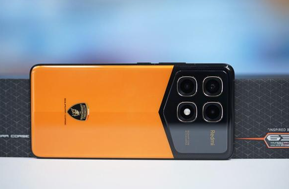 红米RedmiK70至尊冠军版多少钱?