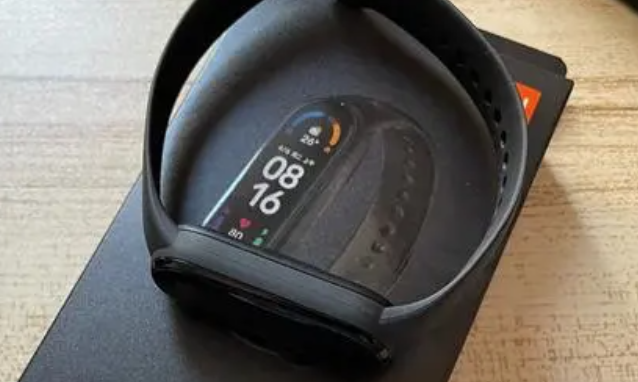 小米手环9可以戴着洗澡吗?
