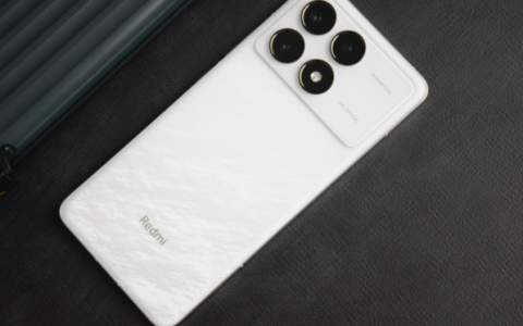 Redmi K70 至尊版是什么系统？