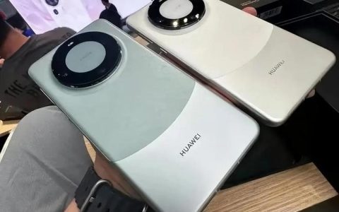 华为Mate70Pro+是不是曲面屏？屏幕是曲面的吗？