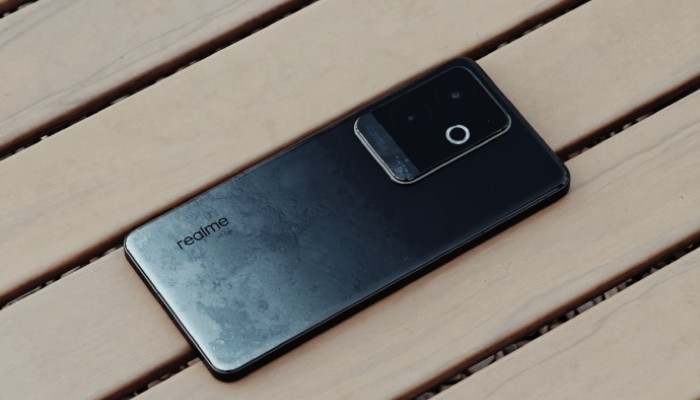 真我Realme GT6怎么将闹钟调成震动?