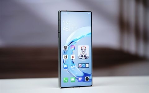手游端游通吃的红魔 11S Pro+，到底是不是硬核玩家的真・神器？