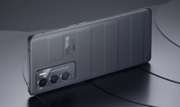真我realme GT 大师版
