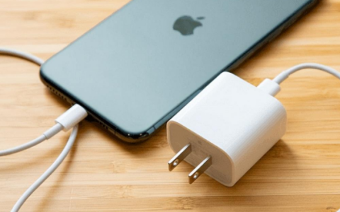 iphone手机黑屏打不开怎么办？3种解决办法自救！