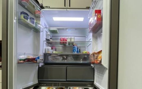 如何解决在家就想开冰箱的问题（有效克制冰箱诱惑）