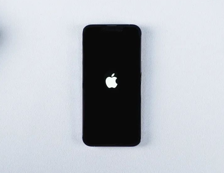 iPhone白苹果无法开机?怎么解决?速看!