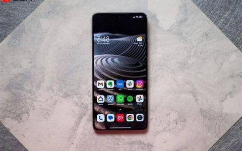 小米17手感对比iPhone17哪个好?机身尺寸与握持感对比