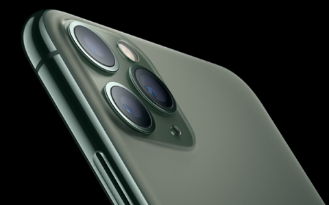 发布6年！iPhone 11 Pro Max被列为复古产品：苹果首款三摄旗舰