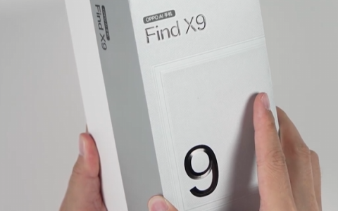 OPPO Find X9系列开箱 7款全新配色真机来了 追光红最特别