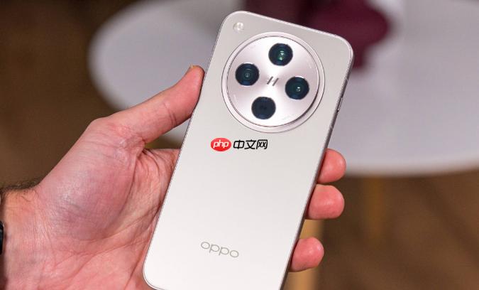 oppofindx9系列屏幕边框谁更窄_oppofindx9系列与iphone16系列边框对比