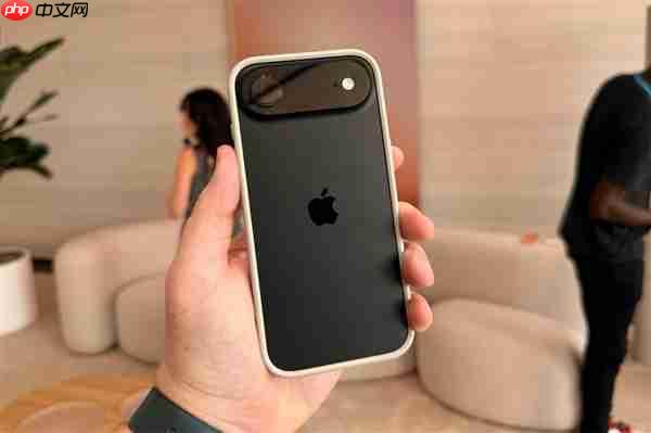李楠:买了iphone air的同学偷着乐吧 需要很多年才能碰到这种产品