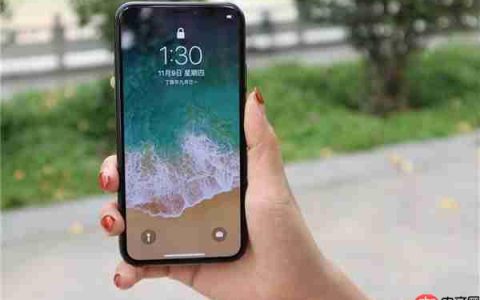 苹果回应“iPhone面容解锁不用摄像头” 网友直呼：冷知识 才知道