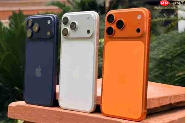 iPhone 17通讯录一夜之间多出20个“爸爸” 苹果客服回应