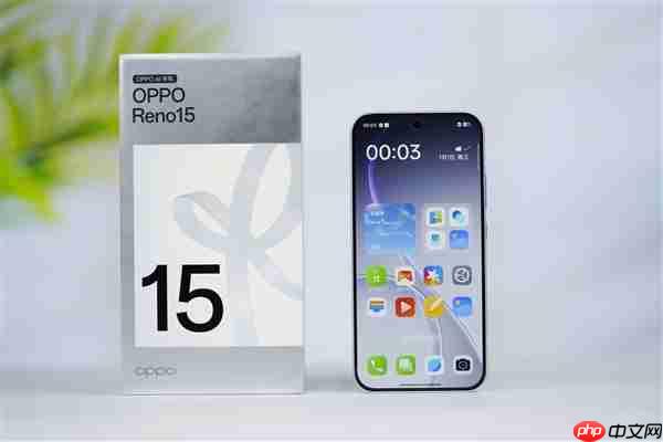 全息光刻美背太吸睛！OPPO Reno 15图赏