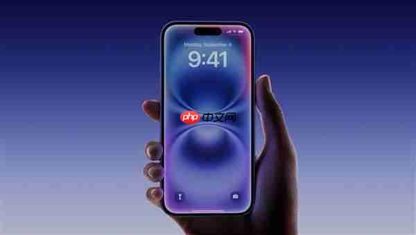 iphone 17e外观提前揭晓：刘海消失 酷似单摄版iphone 17