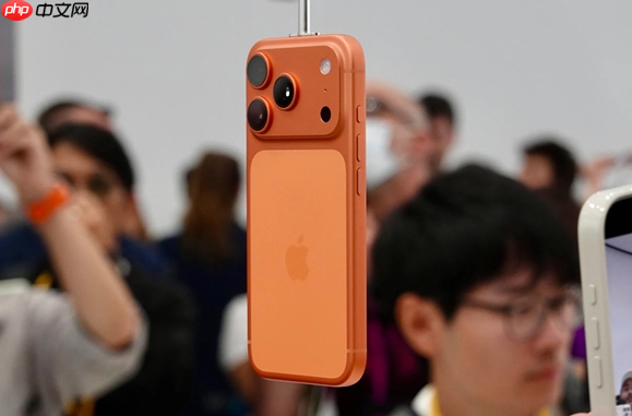 你用过吗 苹果回应iPhone背面隐藏按键：自带的“辅助功能”