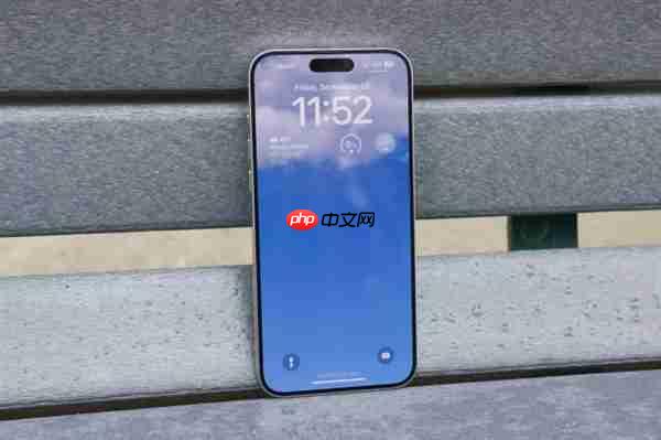 iPhone 18全系标配12GB内存：苹果告别8GB时代