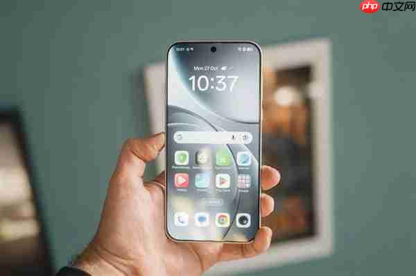 OPPO Find X9s Pro真机偷跑：Pro档唯一双2亿像素旗舰