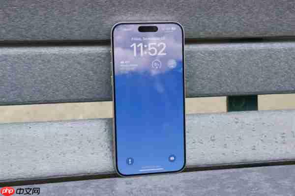 苹果今年将优先推出高端iPhone机型 以应对内存短缺问题