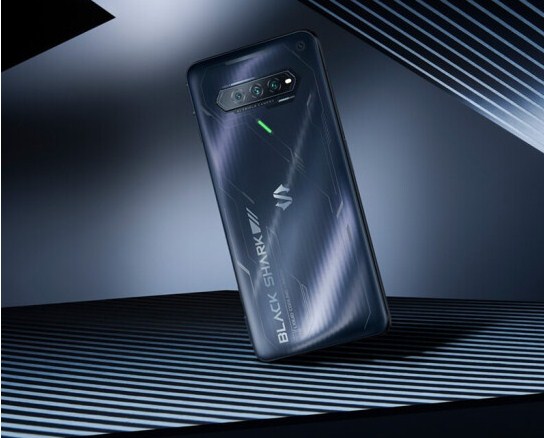 黑鲨4S Pro