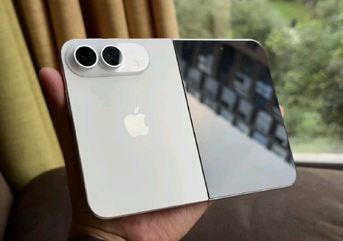 三星独家供应！折叠屏iPhone屏幕通过量产认证