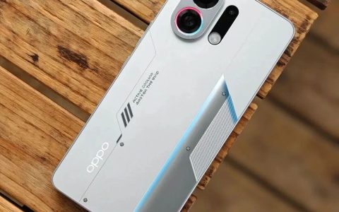 一步到位选 16+512G，三台硬核机型，踏踏实实用到 2031 年