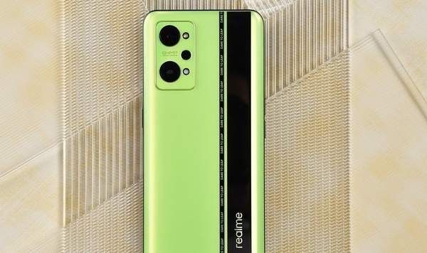 真我realme GT Neo2