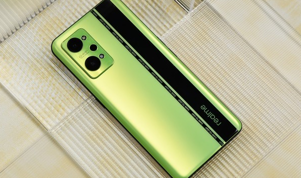 真我realme GT Neo2
