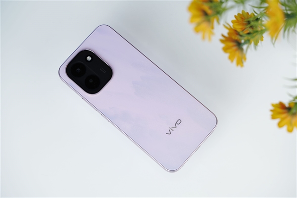 轻薄机身塞下9000mAh电池！vivo Y600 Turbo图赏