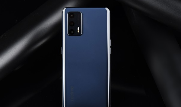 真我realmeGT Neo2T