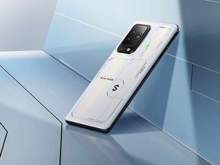 黑鲨5 Pro