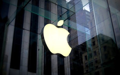 让国人等了10年！苹果终于有节假日闹钟了 但中国大陆暂不提供最新Siri AI