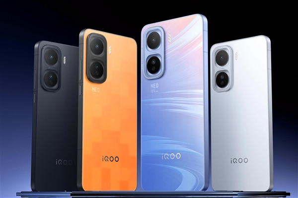 iQOO Neo12首发2K 165Hz高刷屏:彻底突破144Hz行业瓶颈 同档唯一