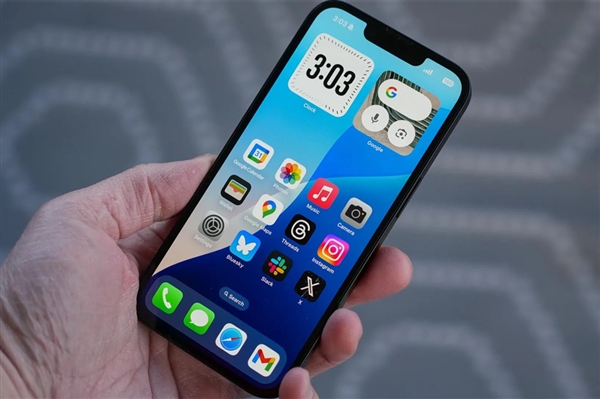 4000元iPhone配60Hz屏:苹果不愿上高刷