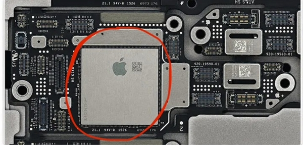 iPhone 18 Pro散热史诗级提升!苹果A20 Pro采用台积电WMCM封装