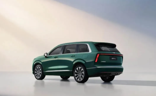 老车疯狂清库割韭菜?下半年 6 台新车集体杀穿 10-30 万 SUV 市场