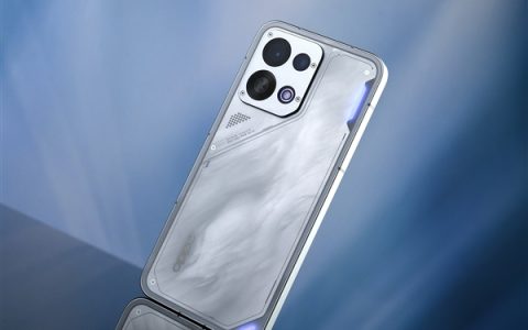 OPPO K15上手：主动散热+8000mAh电池 户外必备神器