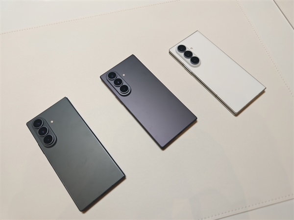 14999元！三星Galaxy Z Fold8 Ultra图赏：薄至8.9mm 仅重215g