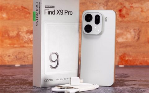 OPPO Find X10 Pro Max测试2亿超大底潜望长焦：1/1.28英寸同档最强