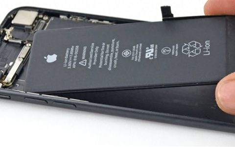 iPhone 18没戏！别被欧盟新规骗了 苹果iPhone依然坚持不可拆卸电池设计