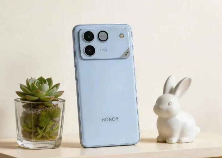 5 台荣耀神机横评：11000mAh 超大电池、四摄长焦、电竞散热全都有