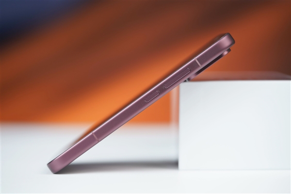 185Hz高刷旗舰低至3199元！REDMI K100 Pro图赏
