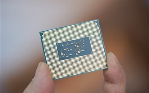 DDR5太贵逼退玩家！13、14代酷睿需求暴涨断货：Intel都没想到